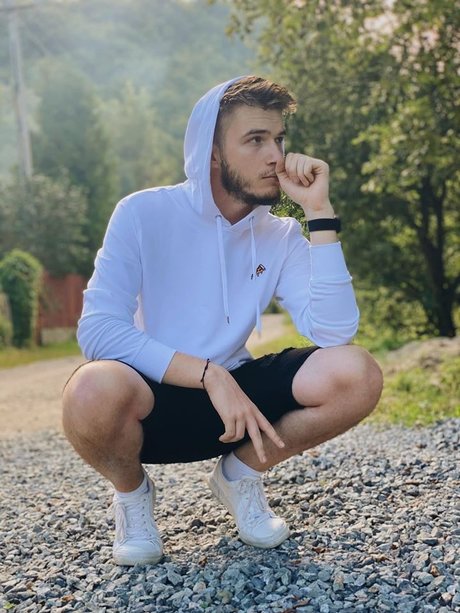 Mihai2087 only fans leaks porn