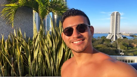 Papi Banks onlyfans model