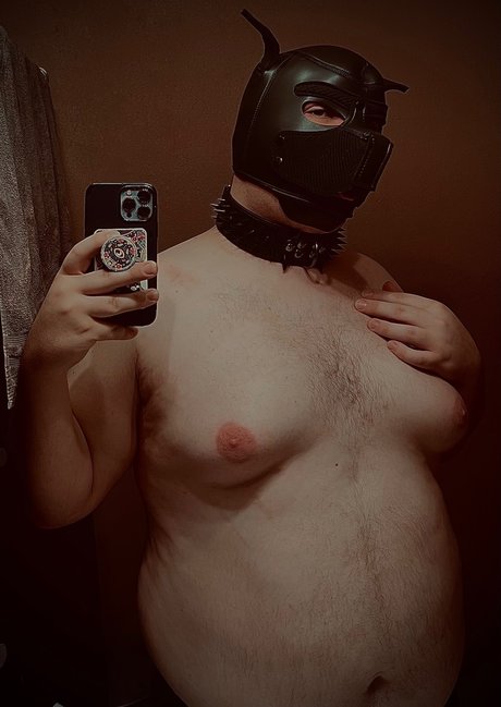 Luckie the pup onlyfans strip tease