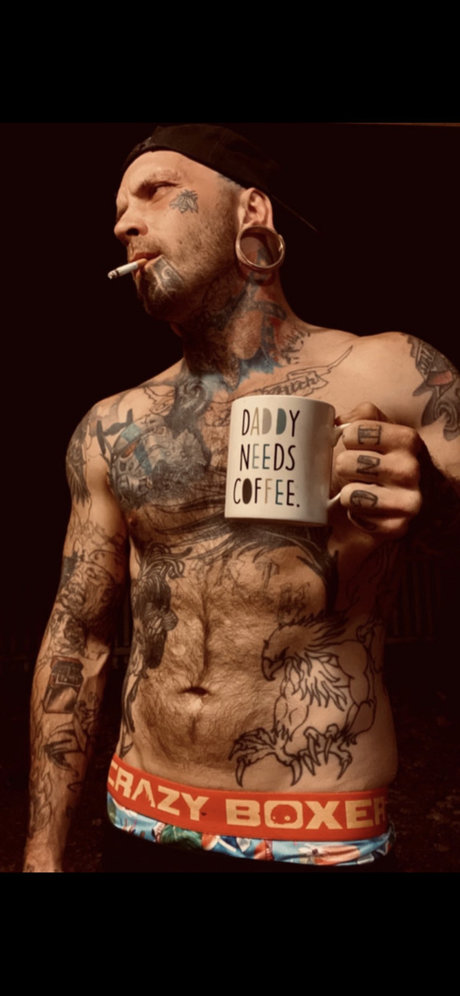 Dom over dames onlyfans creator