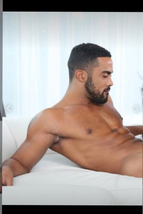 Quinton Hillocks nude leak onlyfans