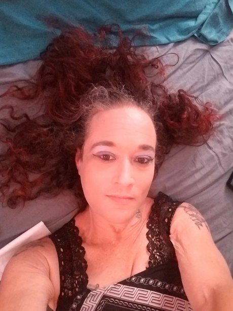 Janet Queen of spades Cougar nudes onlyfans leaks