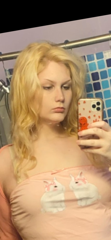 Queenmaddie2000 onlyfans naked porn