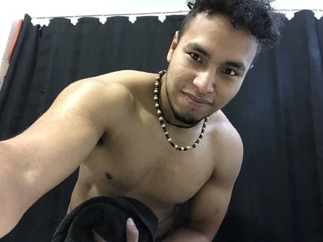 Doctor Victor nude onlyfans pics
