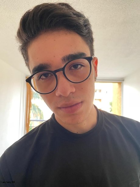 Diego Alzate onlyfans photos