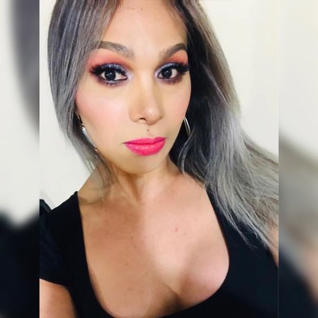 Diana Cohen onlyfans boobs