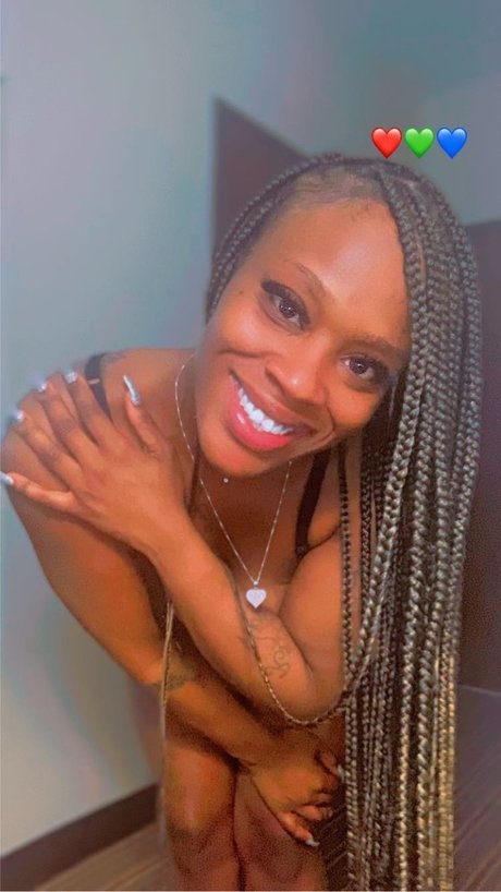 Leoshia Waire onlyfans leaked nude