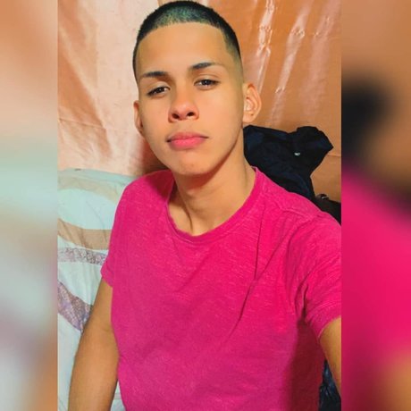 Danyelgo001 nude onlyfans leaks