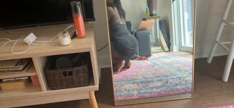 Dex and Mona onlyfans leak porn