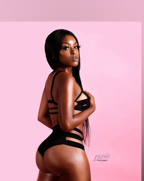 donna onlyfans boobs