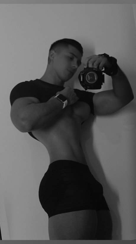 Devin Hunter leaked onlyfans sextape