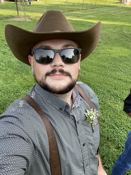 Danny Donuts onlyfans creator