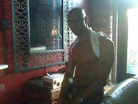 Dudeniceguy onlyfans nude pictures