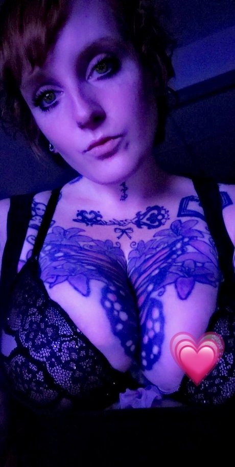 Rainy Raelyn naked on onlyfans