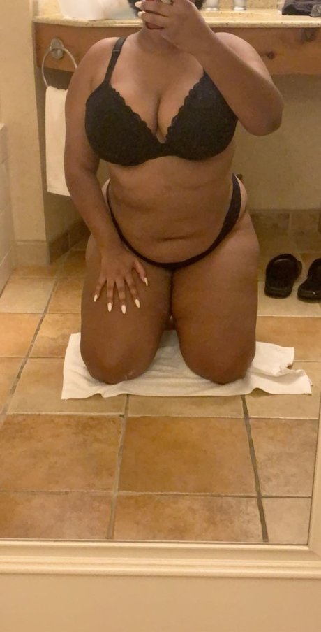 Reina_ nudes onlyfans leak