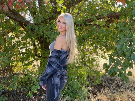 Lola gray leaked only fans