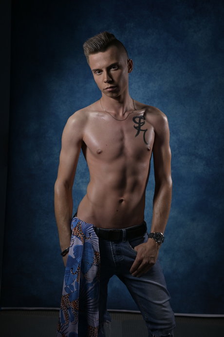 Dudmenn onlyfans topless