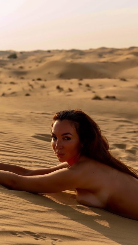 Raphaelle Baron onlyfans photo