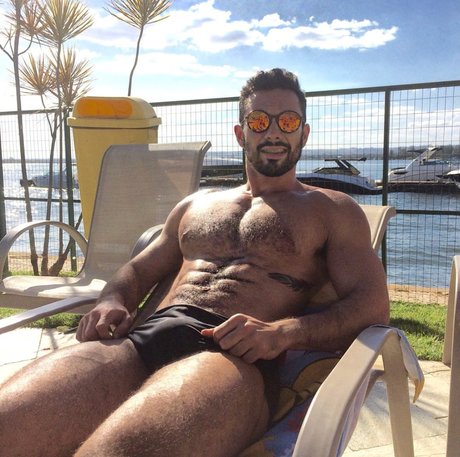 Raphael Eduardo onlyfans leaks nude
