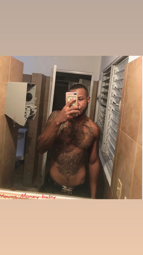 Randy Lopez onlyfans keak