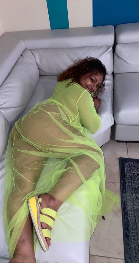 Milflady369 nude onlyfans leaks