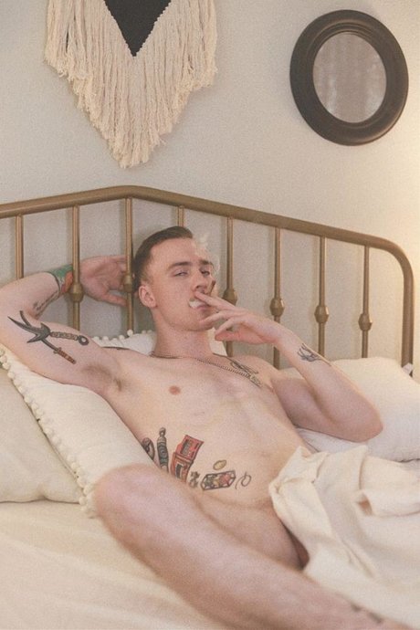 Zacharias Rains onlyfans leaked pictures