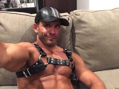 Rhys Dylan onlyfans nude leak