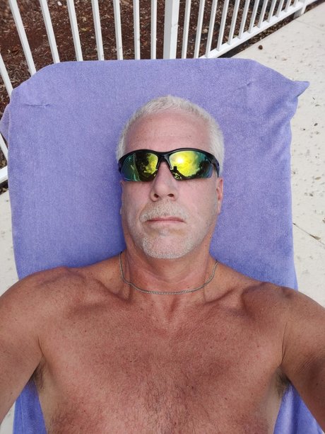 Swflguy nude on onlyfans