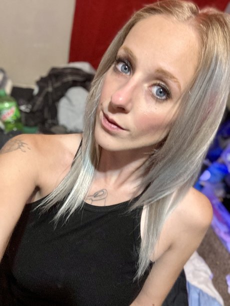 Tara Snyder onlyfans page