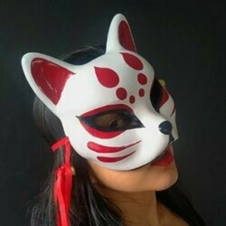 Red Garden onlyfans naked