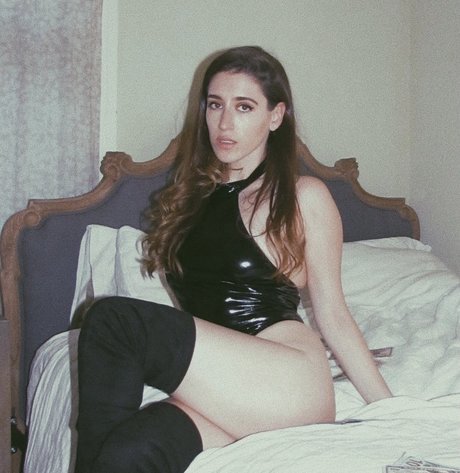 luxe tv ma_ onlyfans leak nude