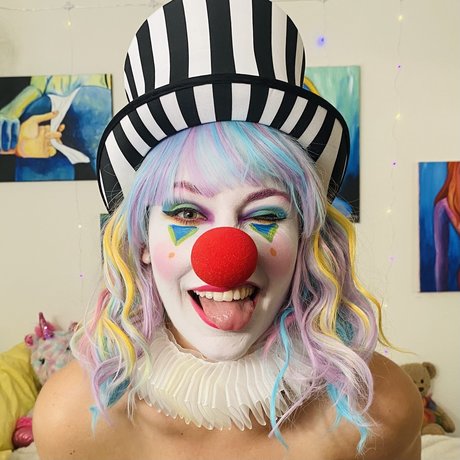 Reckless Rainbow onlyfans posts