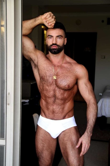 ONLY GUYS onlyfans nudes leaks