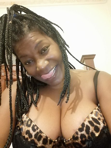 Rosa Xiomara brito on onlyfans