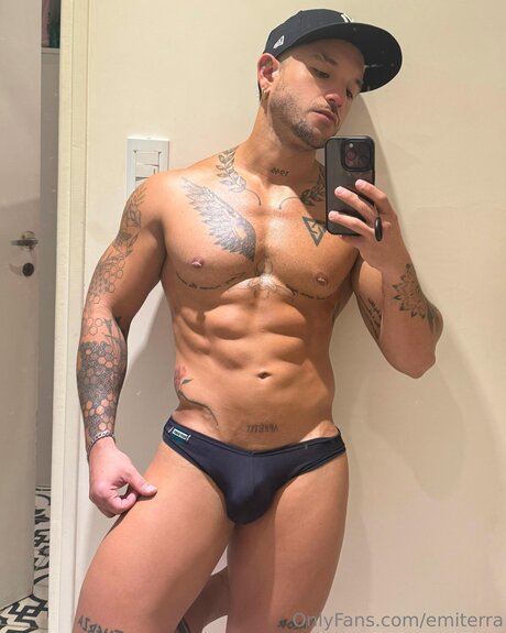 Terra Daddy onlyfans desnuda