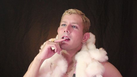 Robbie Cabrera free onlyfans porn