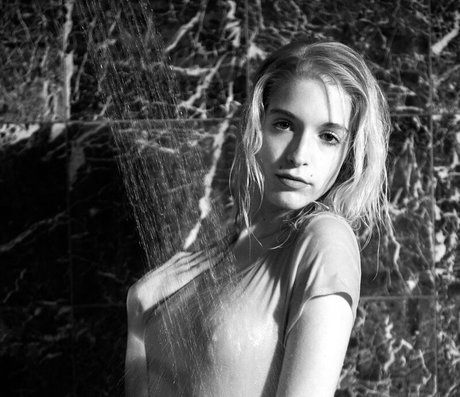 Lady Light beam onlyfans mega