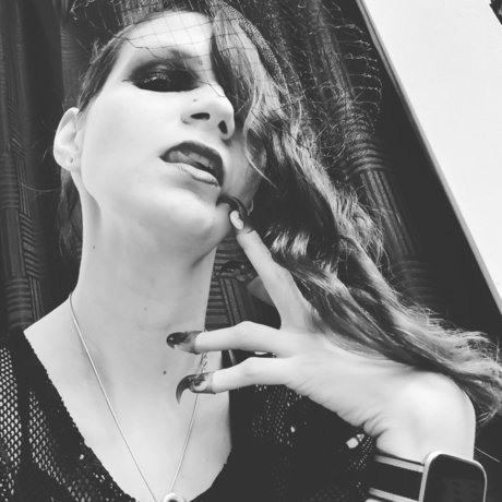 Risquetta onlyfans striptease