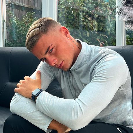 Ryan Snellings xxx onlyfans