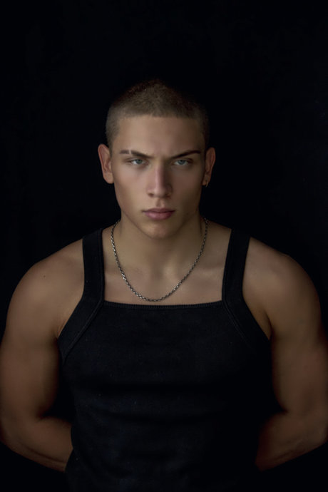 Ryan Hughes onlyfans leaked tits