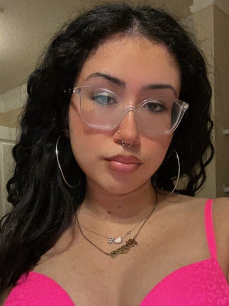 Ruby Reina onlyfans leaks