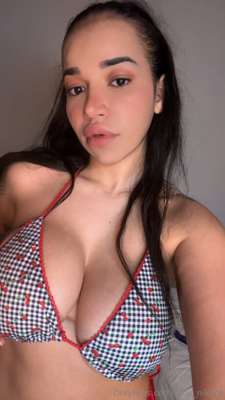 Ruby Nikara onlyfans gratis