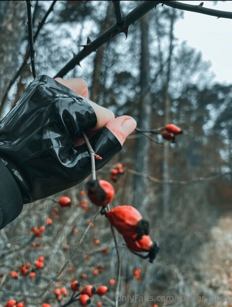 rubber tulip sex onlyfans