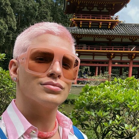 UhMatthew onlyfans tits