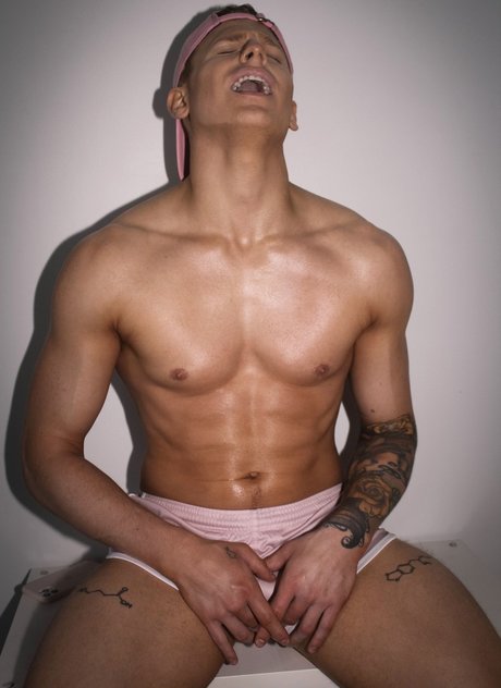 UhMatthew onlyfans sex tape