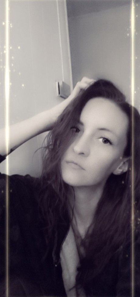 Roxie Moon onlyfans naked leaks