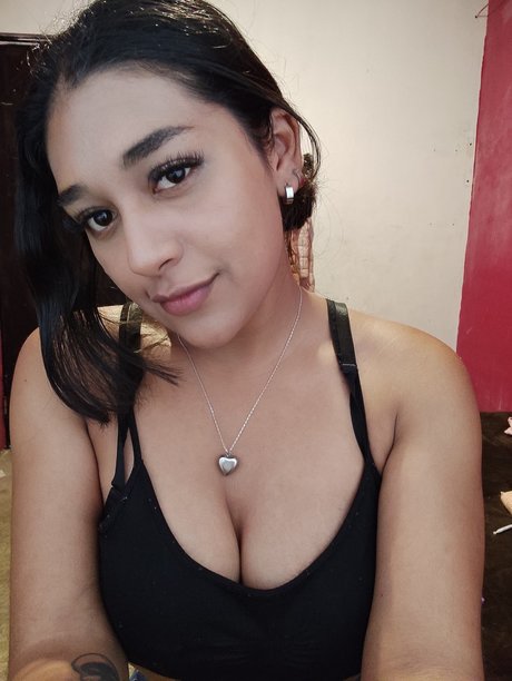 Rouspink naked on onlyfans