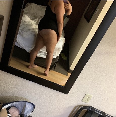 Rosie Birmingham onlyfans leaked pictures