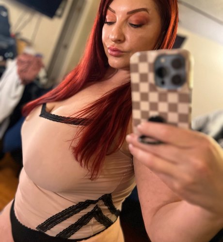 RoseCurves onlyfans leak free