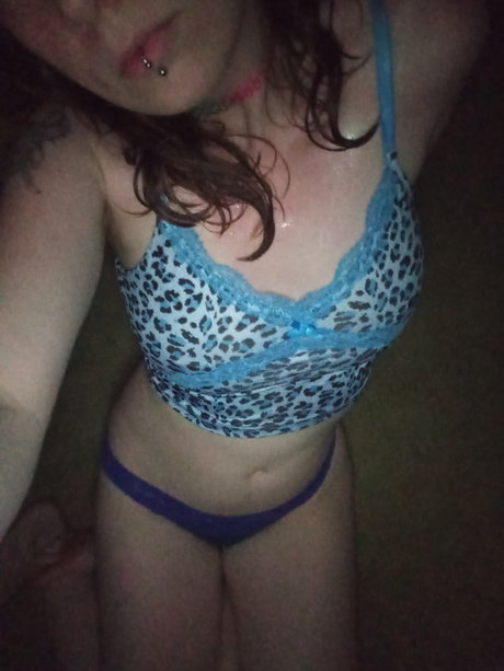 Vampire Kisses_ onlyfans.